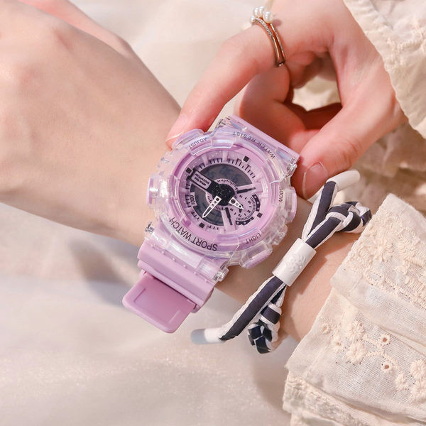 Vodootporni sportski-dnevni sat u više boja