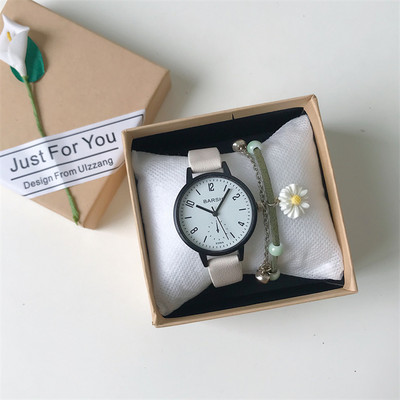 Καθημερινό γυναικείο ρολόι με στρογγυλό σχήμα