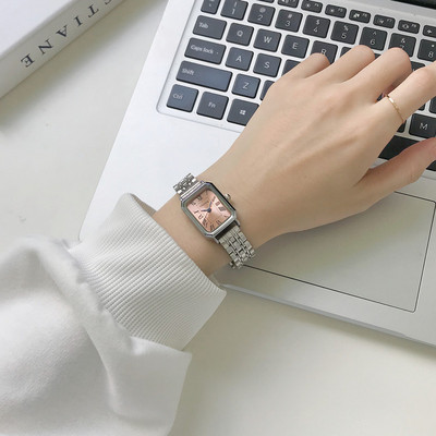 Γυναικείο τετράγωνο ρολόι με ατσάλινο λουράκι