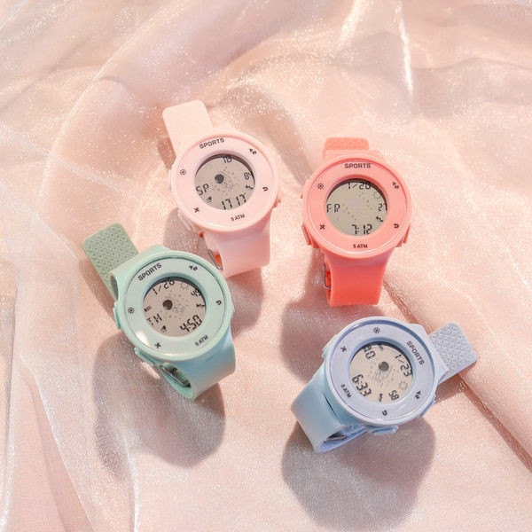 Silikoonrihmaga spordikell naistele