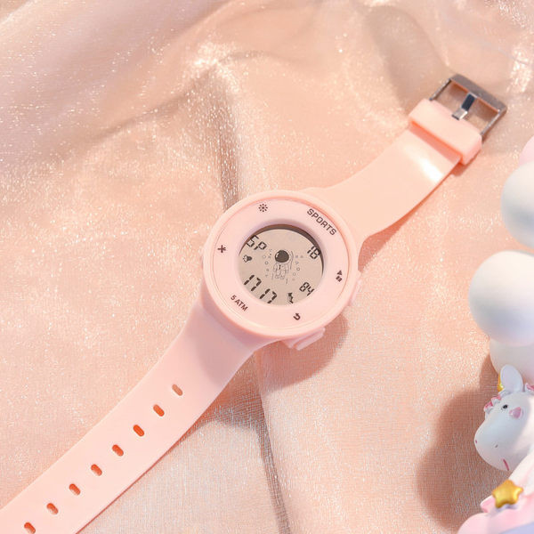 Silikoonrihmaga spordikell naistele