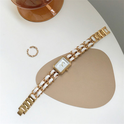 Μοντέρνο ρολόι σε πολλά χρώματα - για γυναίκες