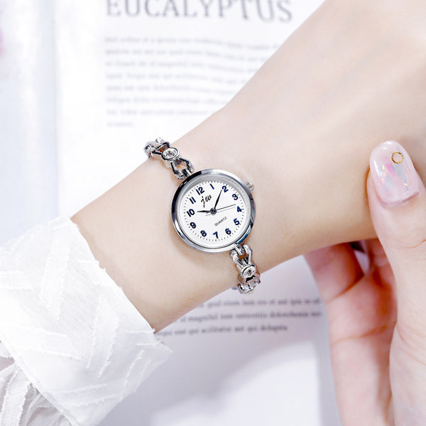 Moodne metallist rihmaga naiste käekell