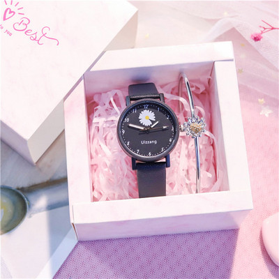 Moodne nahkrihmaga käekell - mitut värvi