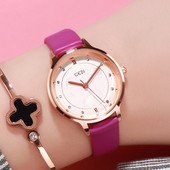 Moodne ümara kujuga naiste käekell