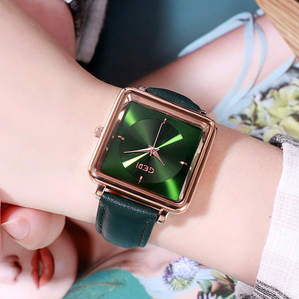 Naujas moteriško kvadratinio laikrodžio modelis – kelių spalvų