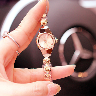 Naiste käevõru kell uus mudel