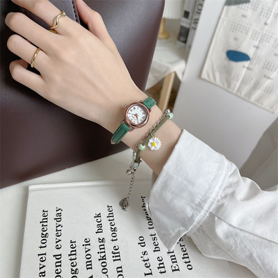 Καθημερινό ρολόι με δερμάτινο λουράκι για γυναίκες