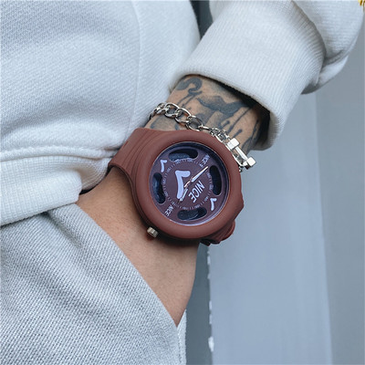 Στρογγυλό ρολόι για άνδρες και γυναίκες