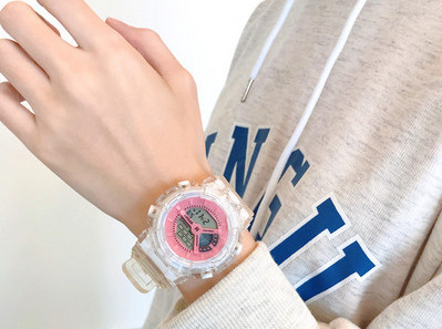 Στρογγυλό ρολόι με λουράκι σιλικόνης