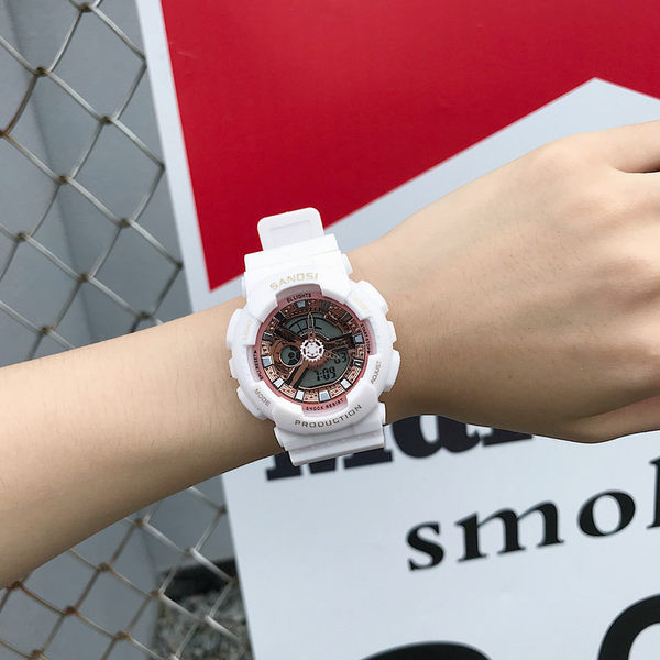 Ženski elektronički sat s gumenim remenom