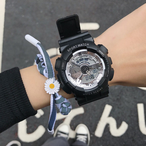 Γυναικείο αθλητικό ρολόι με στρογγυλό σχήμα