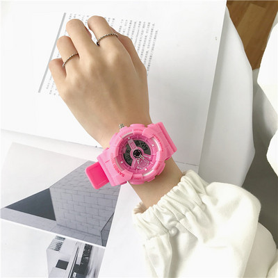 Γυναικείο αθλητικό ρολόι με στρογγυλό σχήμα