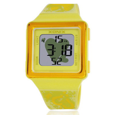 Έγχρωμο ηλεκτρονικό ρολόι με τετράγωνο σχήμα