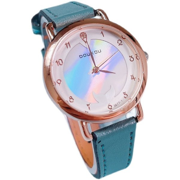 Moodne kunstnahast rihma ja ümara kujuga naiste käekell