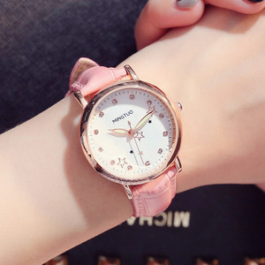 Naiste helendav käekell kunstnahast rihmaga