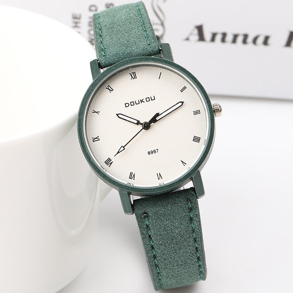 Ženski sat s okruglim brojčanikom i kožnim remenom - više boja