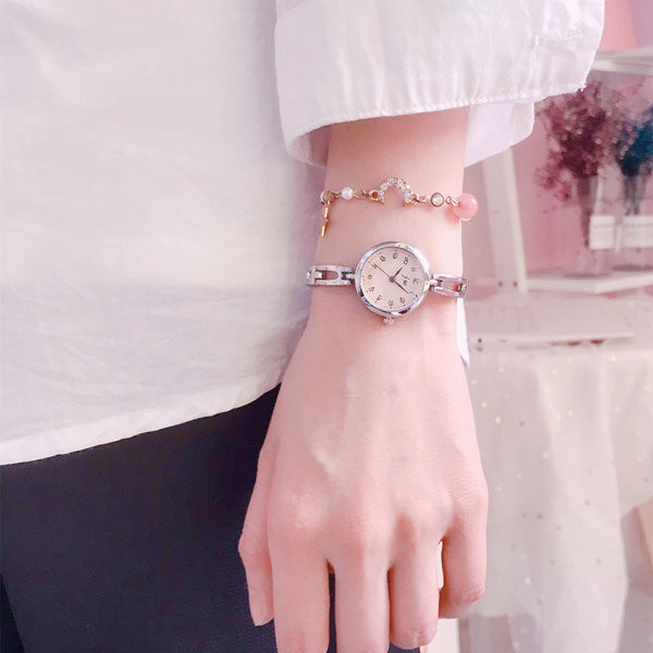 Naujo modelio moteriškas laikrodis su metaline apyranke - aukso ir sidabro spalvos