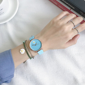 Дамски цветен часовник в комплект с гривна