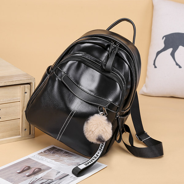 Ženski ruksak od eko kože u dvije boje