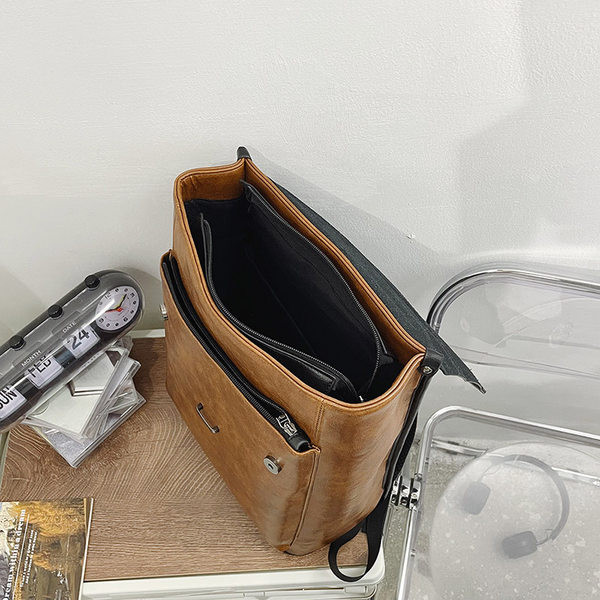 Naiste retro kunstnahast seljakott