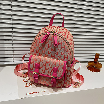 Μοντέρνο γυναικείο σακίδιο πλάτης με φαρδιές τιράντες