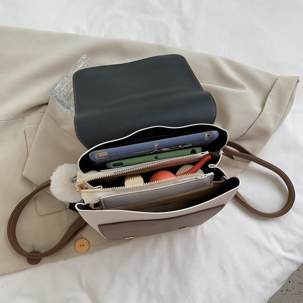 Naiste ruudukujuline seljakott