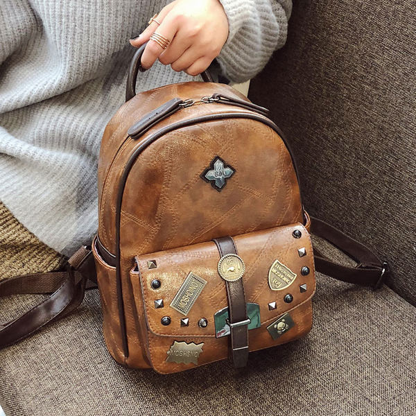 Γυναικείο έκο δερμάτινο σακίδιο πλάτης με εμβλήματα