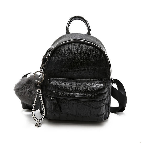 Moderan ženski kožni ruksak u bijeloj i crnoj boji