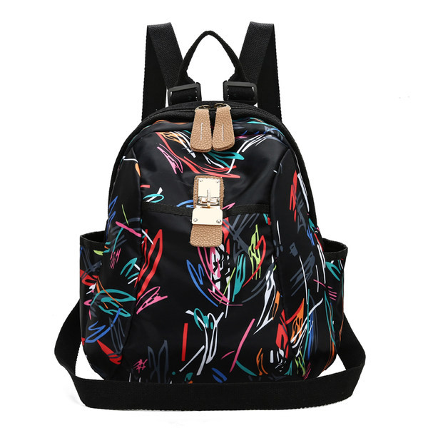 Värviline lillemotiividega naiste seljakott