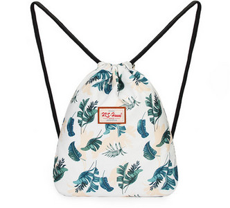 Naiste riidest aplikatsiooniga seljakott