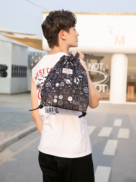 Naiste riidest aplikatsiooniga seljakott