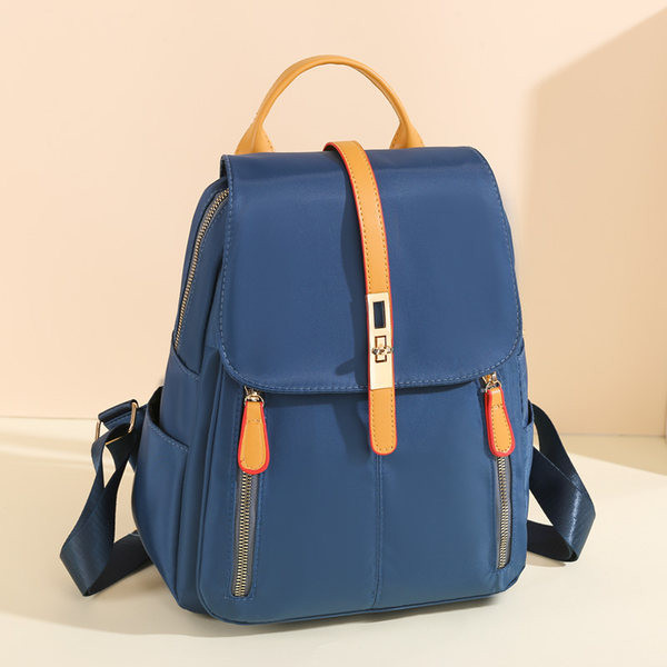 Ženski ruksak sa patentnim zatvaračem i džepovima - tri boje