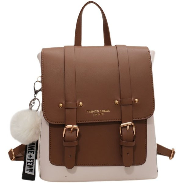 Ženski kožni ruksak sa natpisom i metalnom kopčom