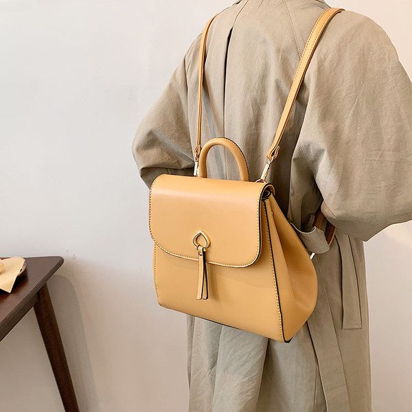 Naiste seljakott ökonahast metallist kaunistuse ja tutiga