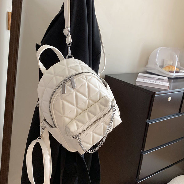 Naiste nahast seljakott metallist ketiga uus mudel