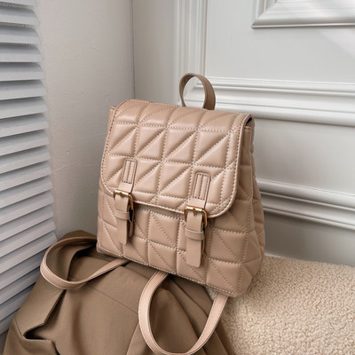 Ženski ruksak od prošivene kože u četiri boje