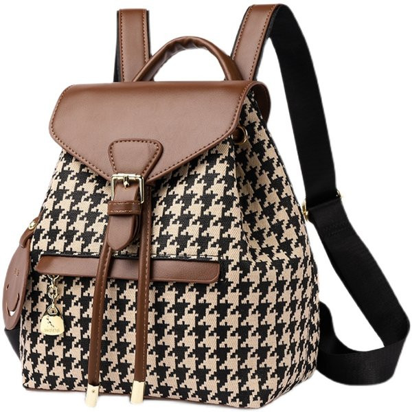 Moodne pandlaga ja ökonahaga seljakott