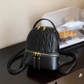 Moderan kožni ruksak s patentnim zatvaračem