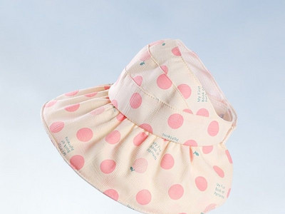 Laste suvemüts tüdrukutele täppidel