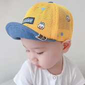 Laste võrgust müts teksatükkide ja tikandiga