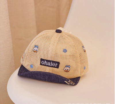 Laste võrgust müts teksatükkide ja tikandiga