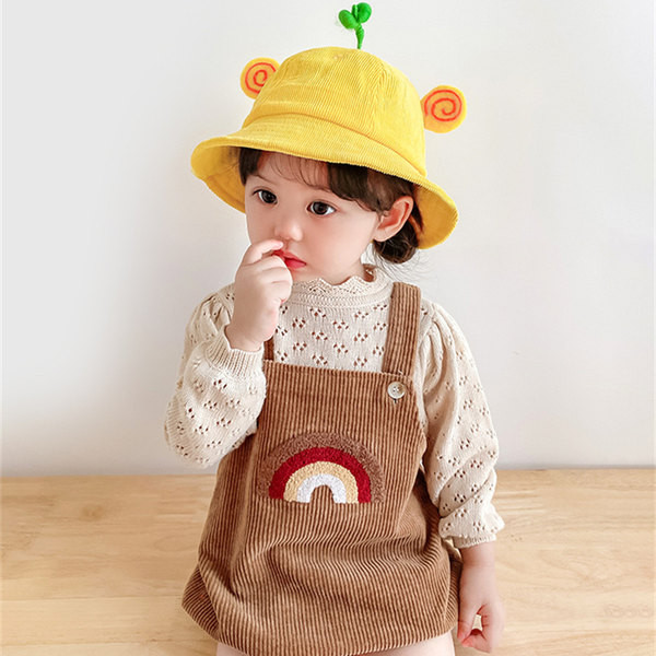 Uue mudeli 3D elemendiga lastemüts tüdrukutele