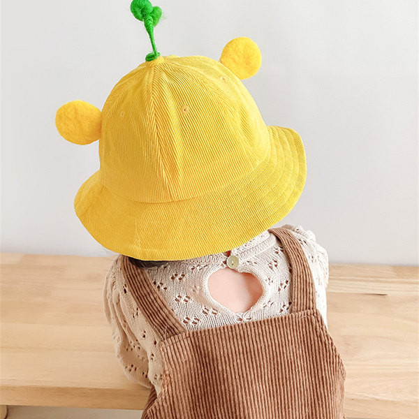 Uue mudeli 3D elemendiga lastemüts tüdrukutele