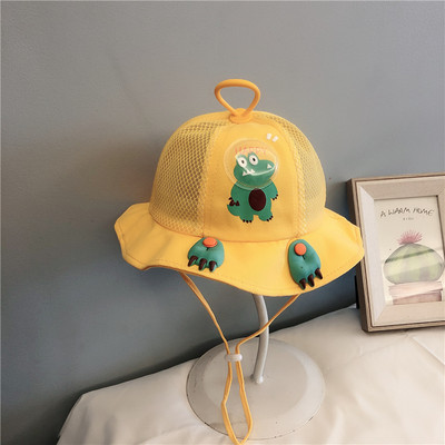 Παιδικό καλοκαιρινό καπέλο με τρισδιάστατη εφαρμογή και κορδόνια