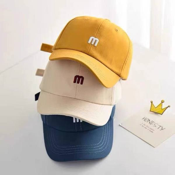 Dječja bejzbolska kapa s vezom