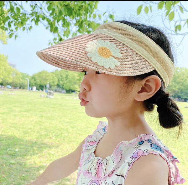 Laste visiir tikandiga - tüdrukutele