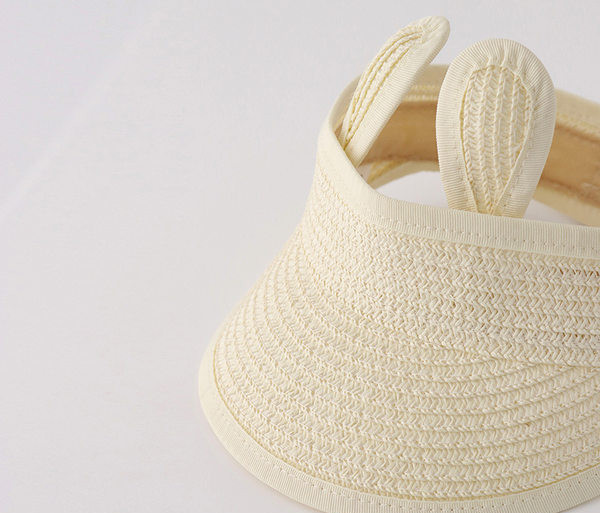 Dječji slamnati šešir s ušima i šilterom