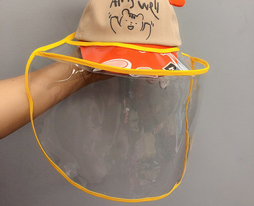 Dječja ljetna kapa sa šiltom i natpisom