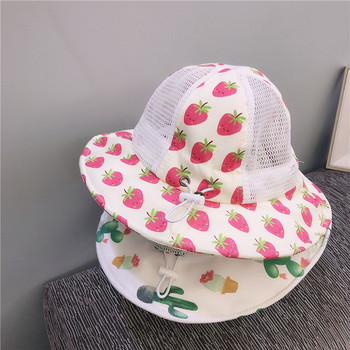 Детска текстилна шапка с мрежеста част тип рибарска